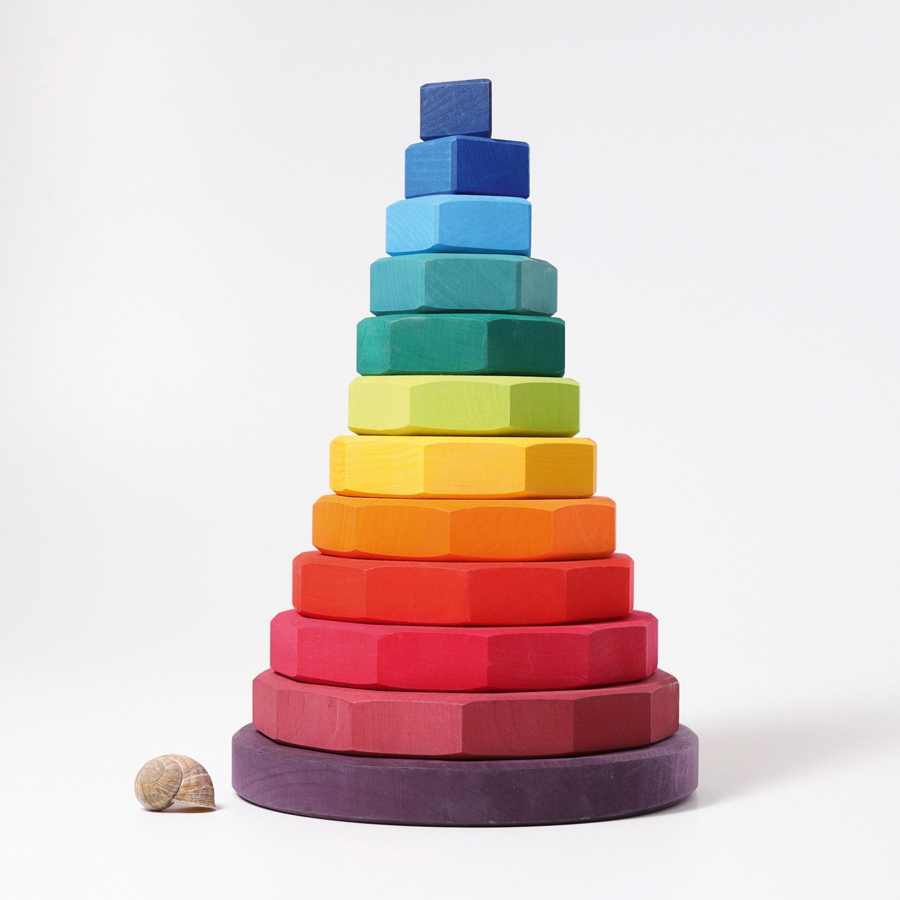 GRIMM'S Large Geometrical Stacking Tower
