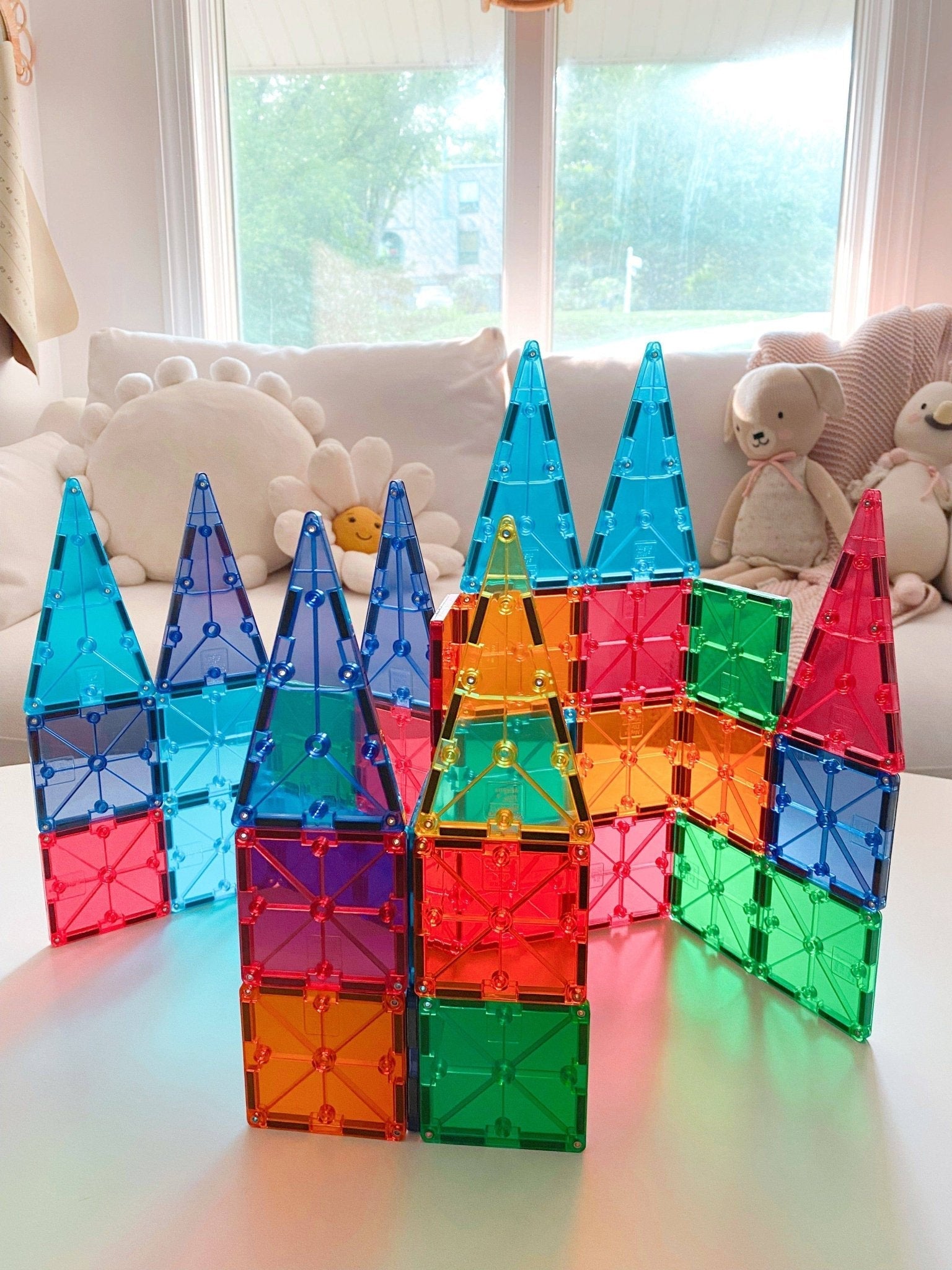 MAGNA-TILES Classic Clear Colors 32 Piece Set