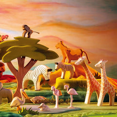 OSTHEIMER Giraffe standing