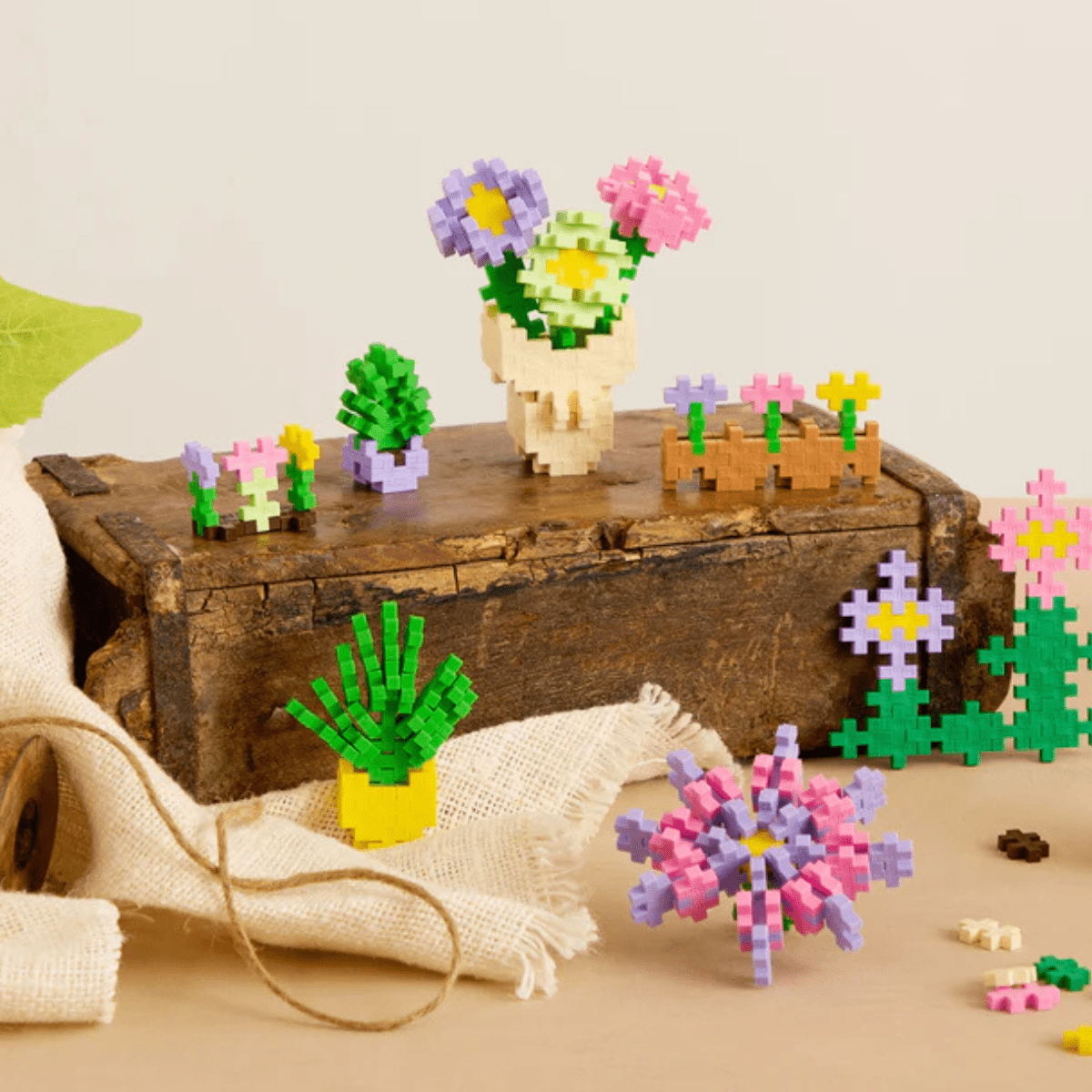 PLUS-PLUS Learn to Build Flower Shop